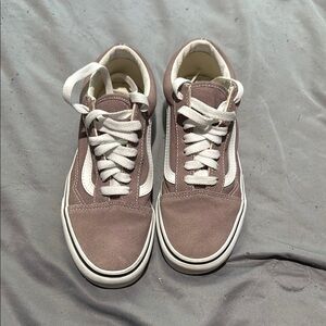 Vans Classic pink and White Low-Tops